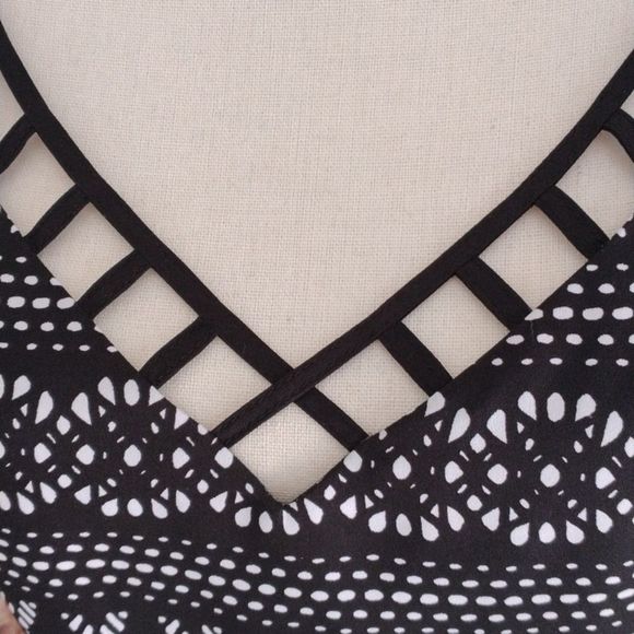 💕Ambar Sundress💕Size 14 - Picture 3 of 10